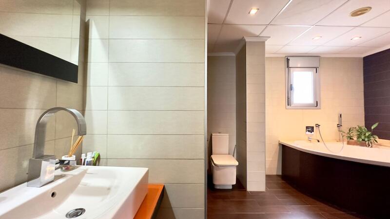 12 slaapkamer Appartement Te koop