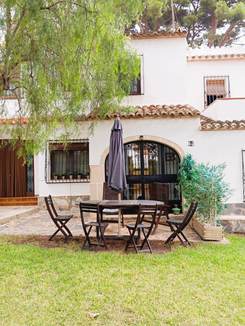 Villa til salgs i Tibi, Alicante