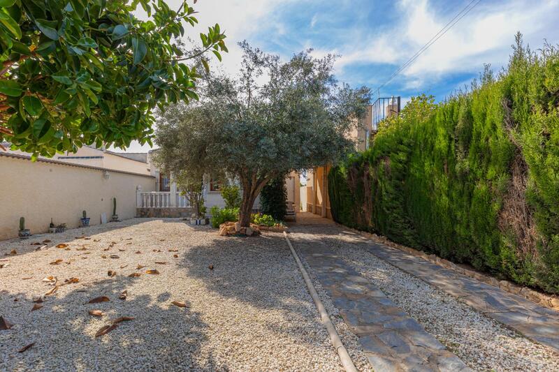 Villa til salg i Torrevieja, Alicante