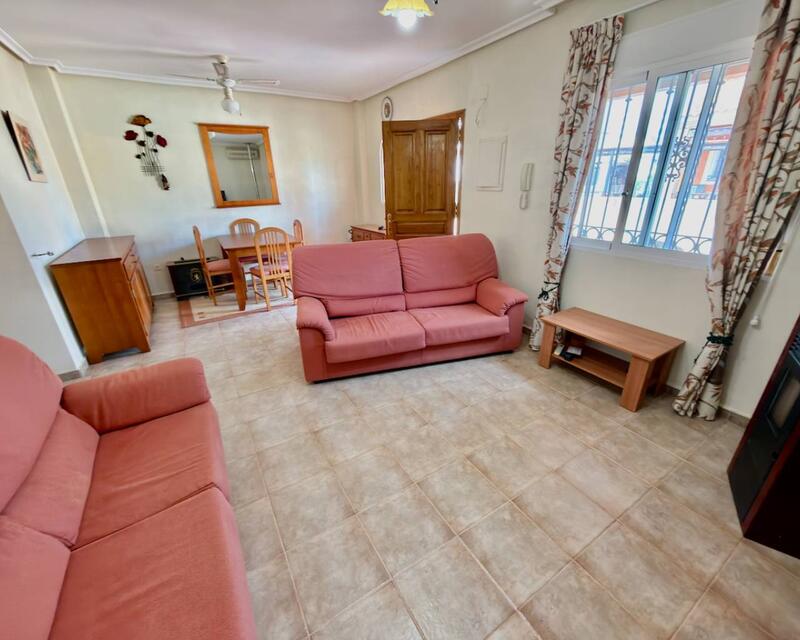 2 спальная комната вилла продается