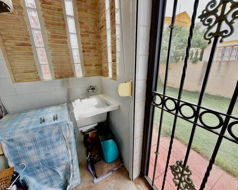 2 спальная комната вилла продается