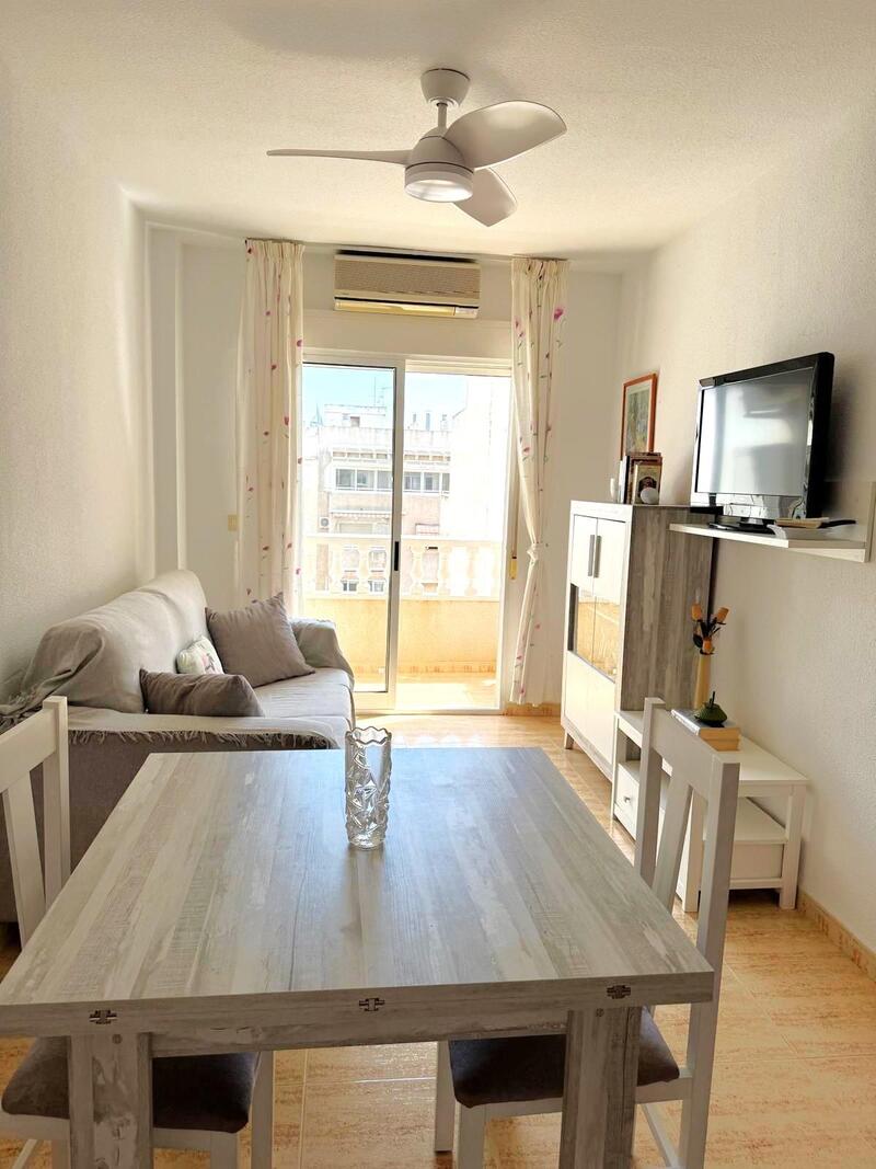 Apartment for sale in Torrevieja, Alicante