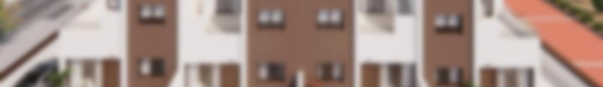 3 спальная комната городская тюрьма продается