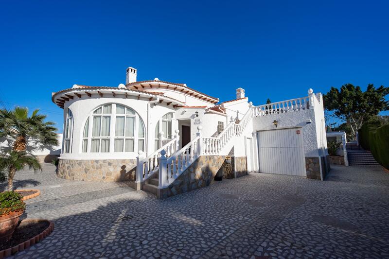 3 bedroom Villa for sale