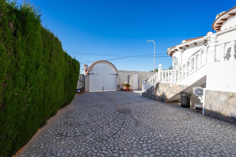 3 bedroom Villa for sale