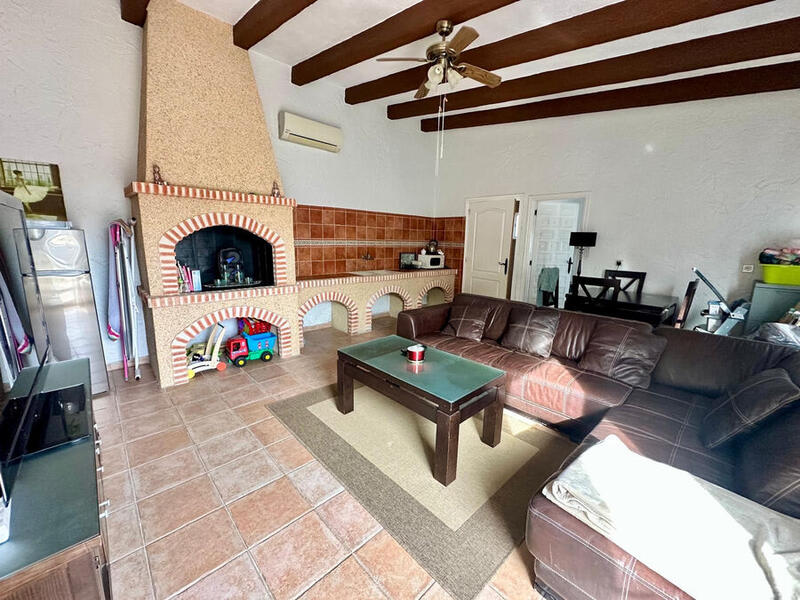 6 soverom Herregård til salgs