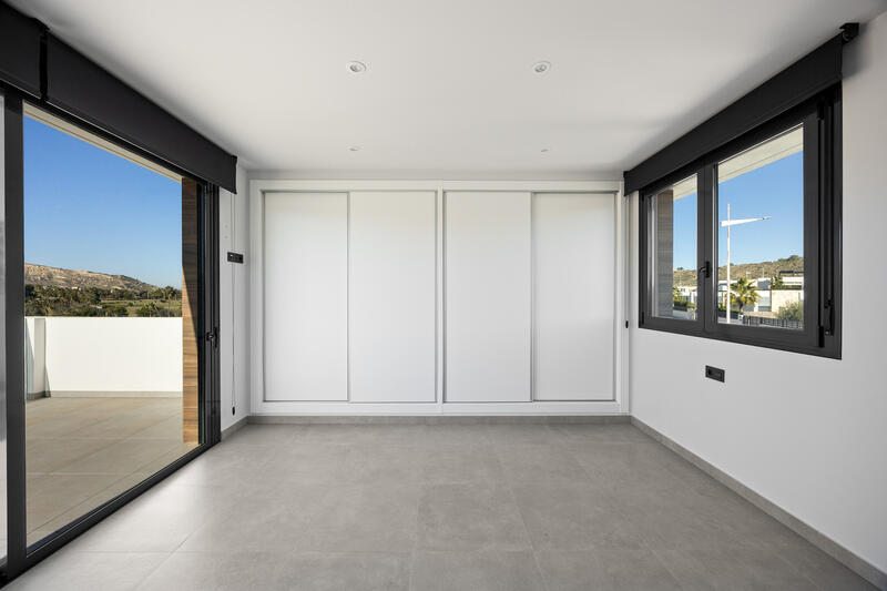 4 Cuarto Villa en venta