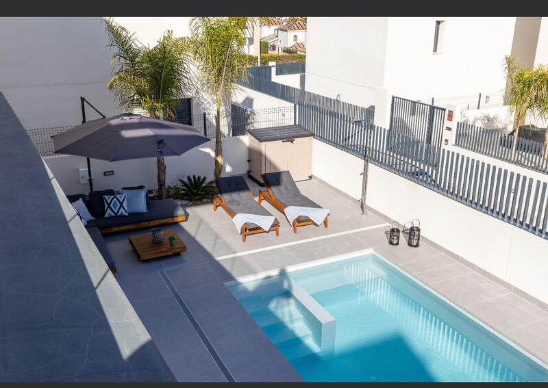 3 Cuarto Villa en venta