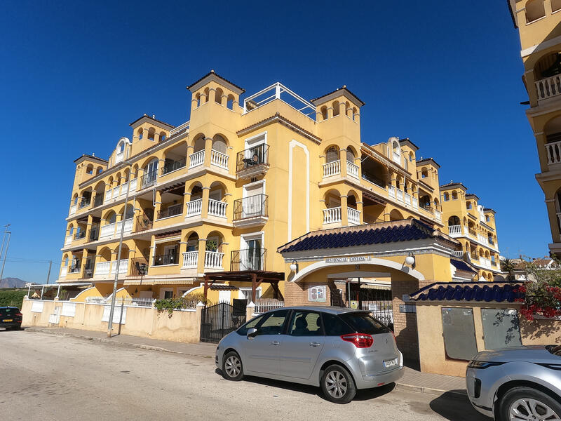 Apartment for sale in Algorfa, Alicante