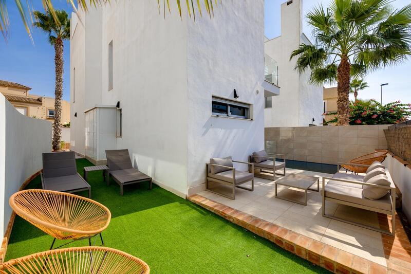 3 bedroom Villa for sale