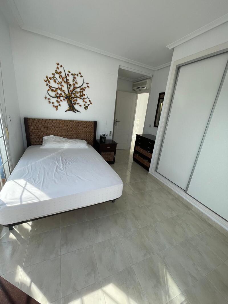 4 Schlafzimmer Villa zu verkaufen