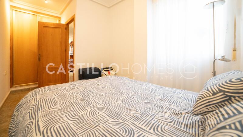 1 slaapkamer Appartement Te koop