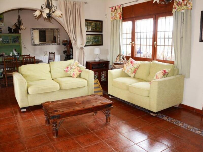 4 bedroom Villa for sale