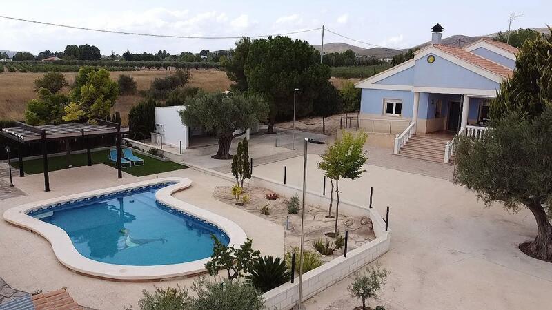 4 soveværelse Villa til salg