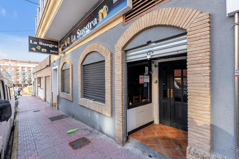 Local Comercial en venta en Torrevieja, Alicante