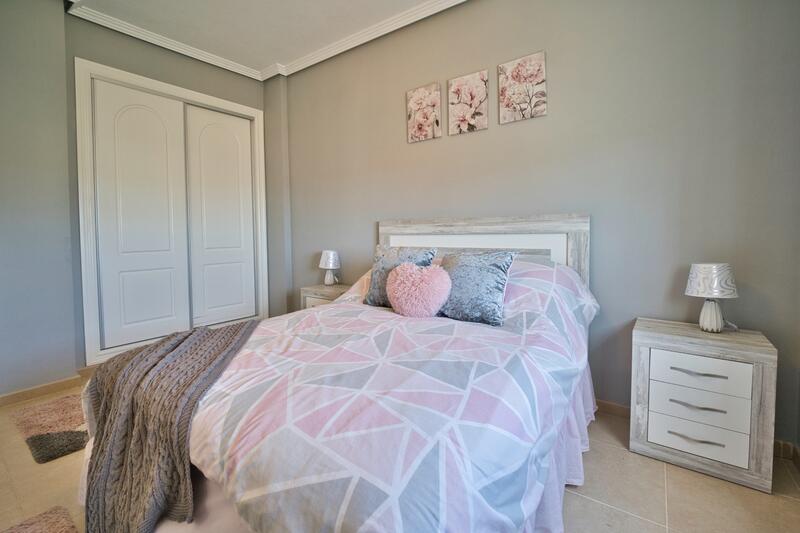 4 Cuarto Villa en venta