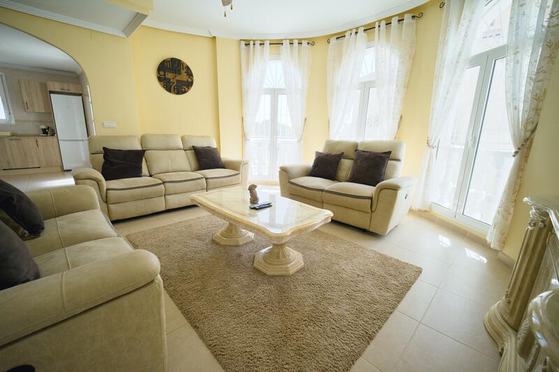 4 Cuarto Villa en venta