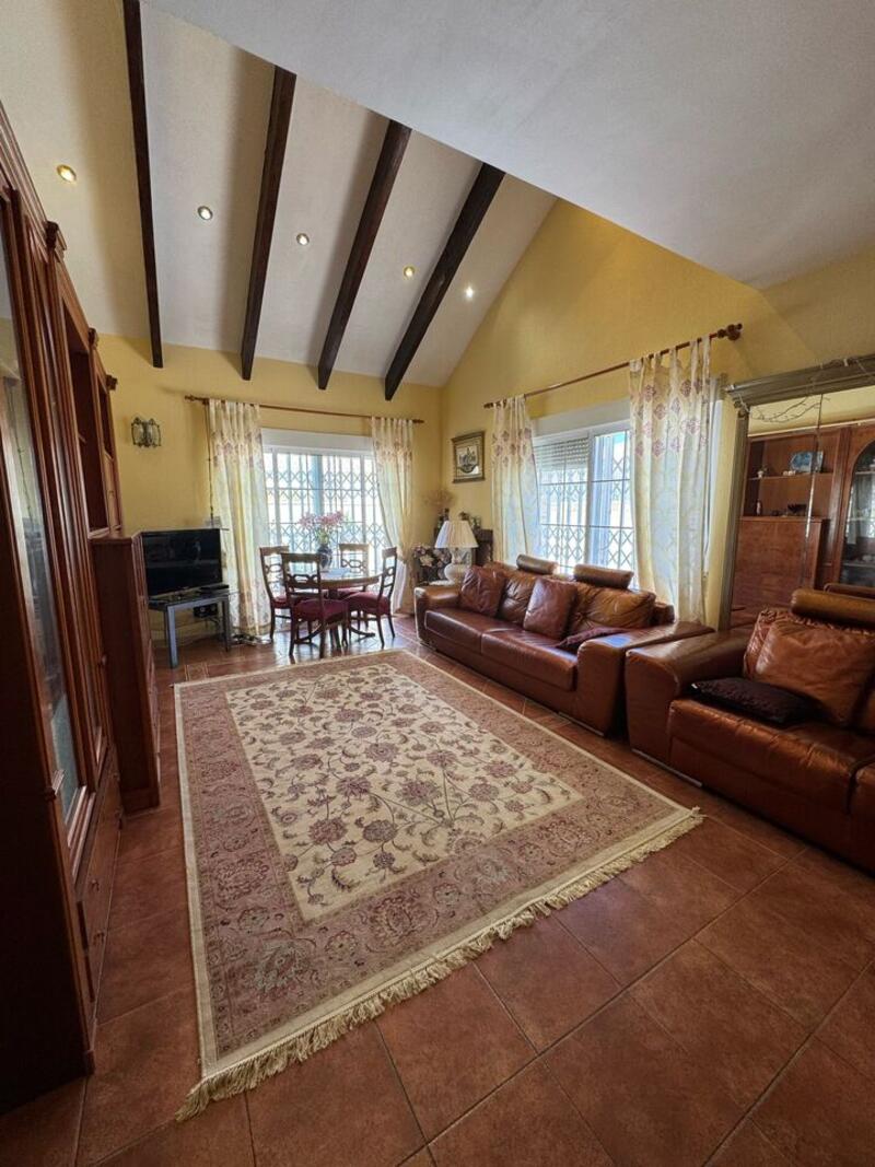 4 Schlafzimmer Villa zu verkaufen