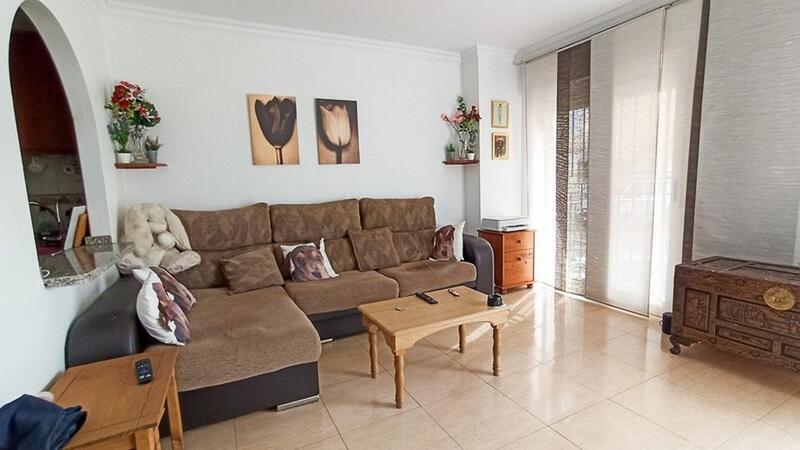 2 slaapkamer Appartement Te koop 2 slaapkamer Appartement Te koop