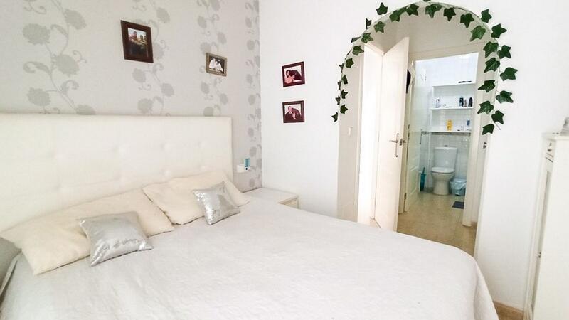 2 slaapkamer Appartement Te koop 2 slaapkamer Appartement Te koop