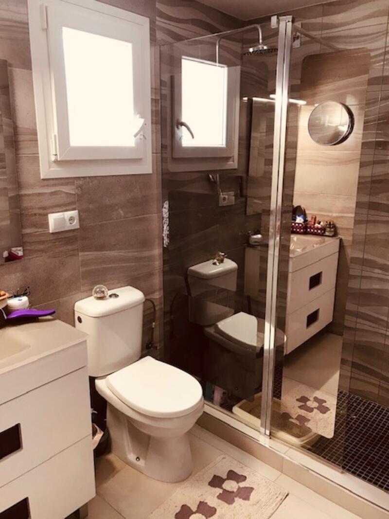 6 Cuarto Villa en venta