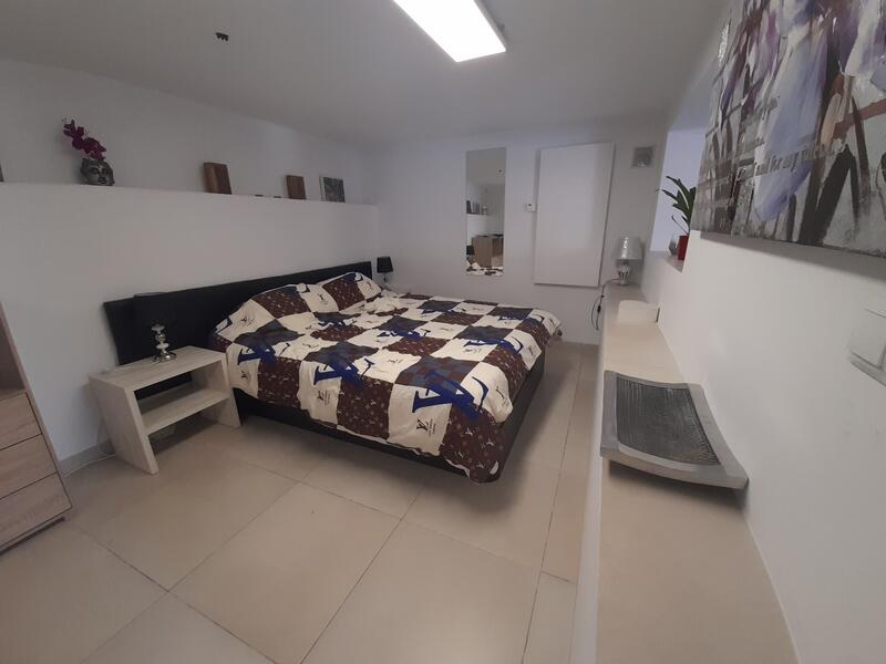 6 Cuarto Villa en venta