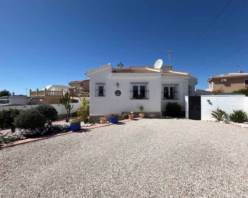 3 Cuarto Villa en venta