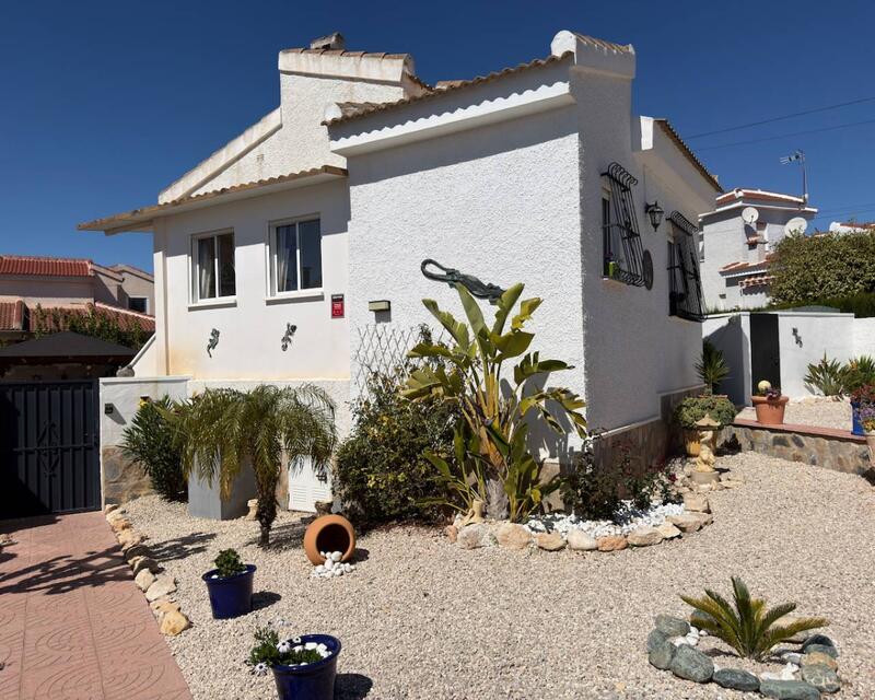 3 Cuarto Villa en venta