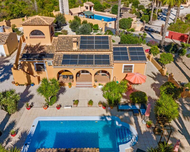 Villa til salg i Rafal, Alicante