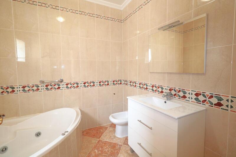 4 bedroom Villa for sale