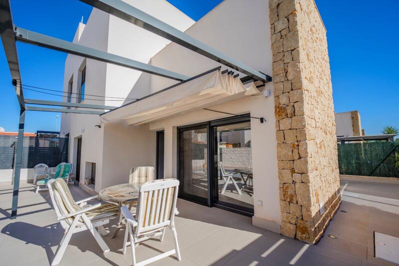 3 bedroom Villa for sale 3 bedroom Villa for sale