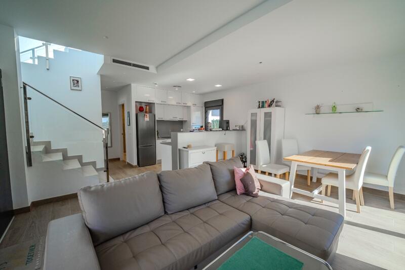 3 bedroom Villa for sale 3 bedroom Villa for sale