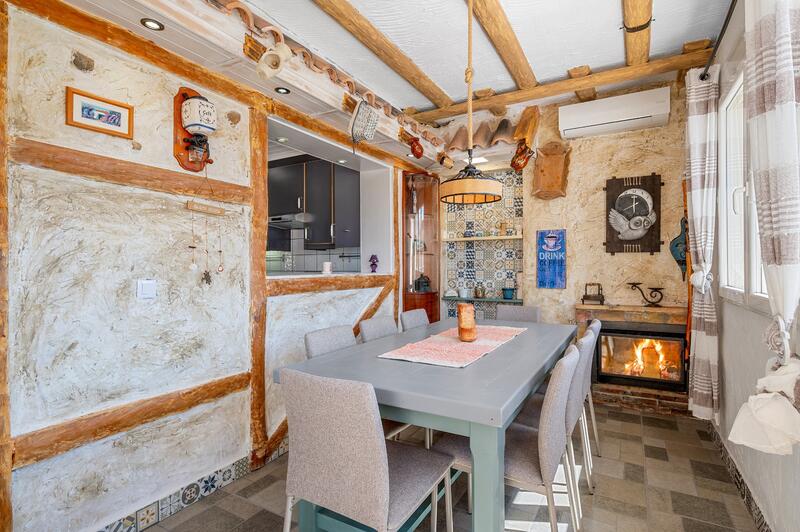 7 bedroom Villa for sale