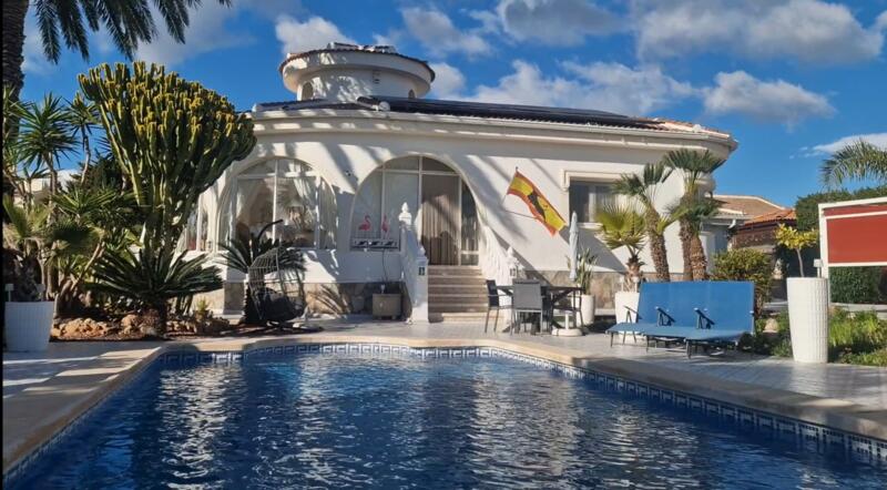 Villa en venta en Ciudad Quesada, Alicante