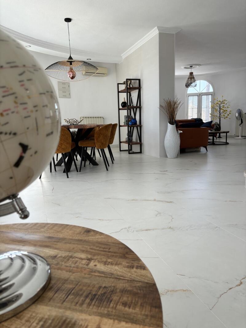 5 soverom Villa til salgs