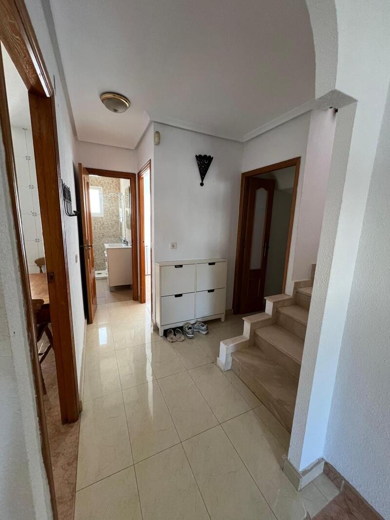 4 bedroom Townhouse for sale