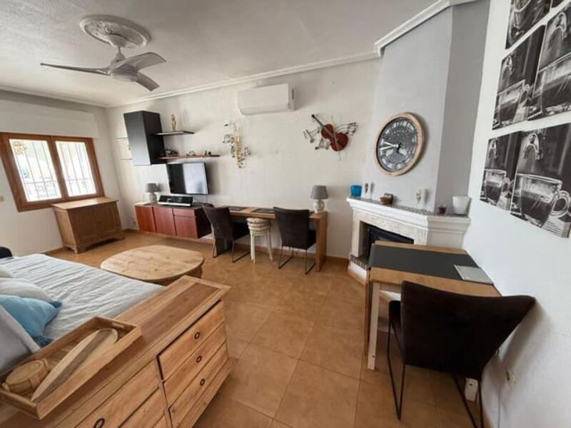 3 спальная комната вилла продается