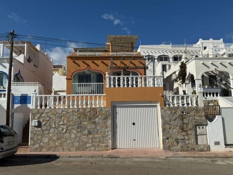 3 спальная комната вилла продается