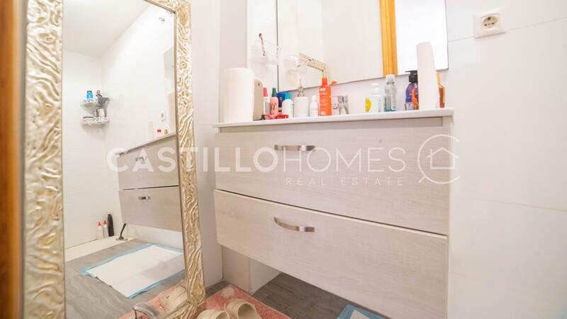 2 slaapkamer Appartement Te koop 2 slaapkamer Appartement Te koop