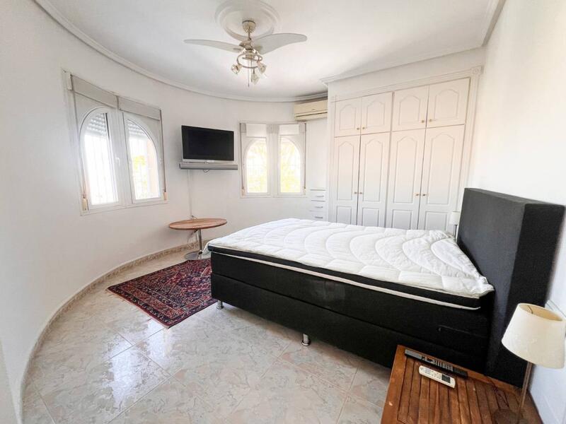 4 bedroom Villa for sale