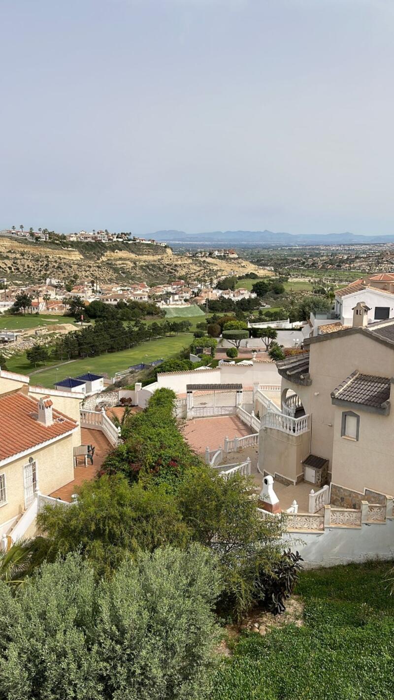 4 bedroom Villa for sale