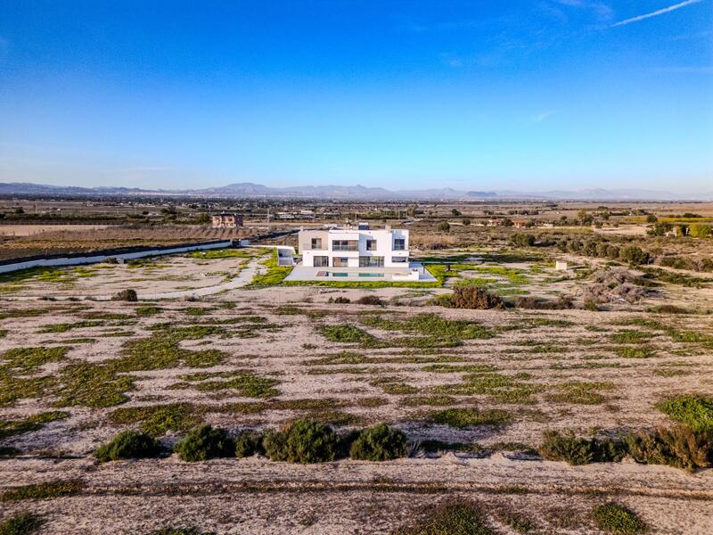 5 Cuarto Villa en venta