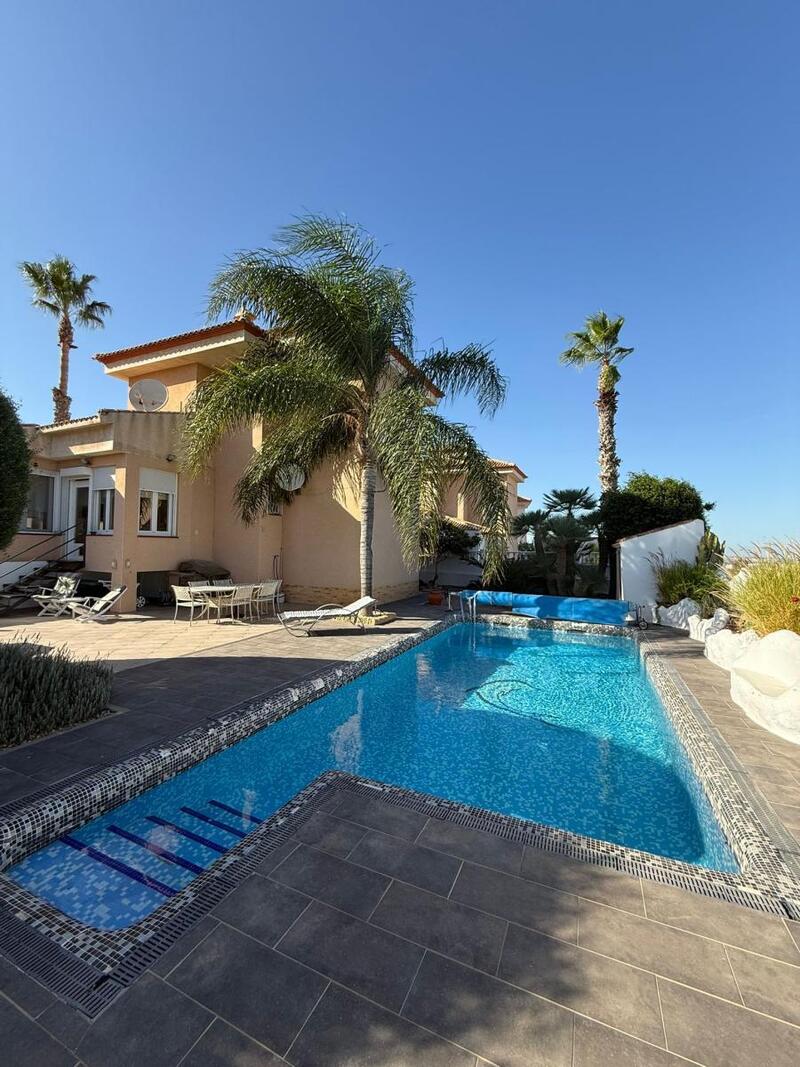 3 Schlafzimmer Villa zu verkaufen