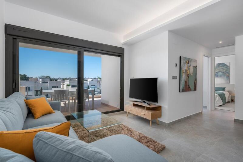 2 bedroom Apartment for sale