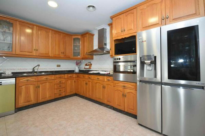 7 bedroom Villa for sale