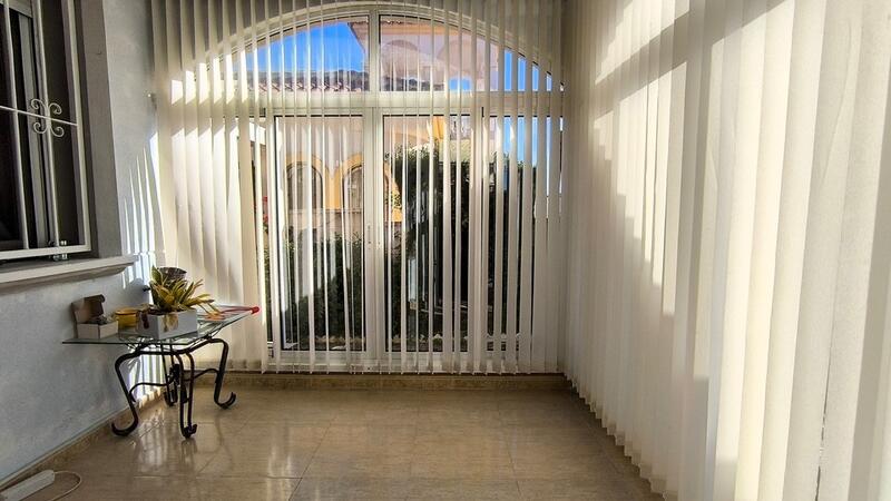 3 slaapkamer Villa Te koop 3 slaapkamer Villa Te koop