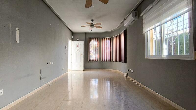 3 slaapkamer Villa Te koop 3 slaapkamer Villa Te koop