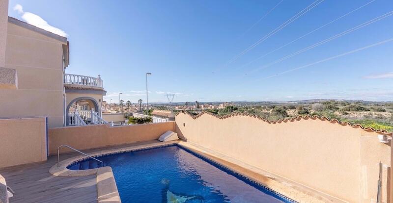 2 soveværelse Villa til salg