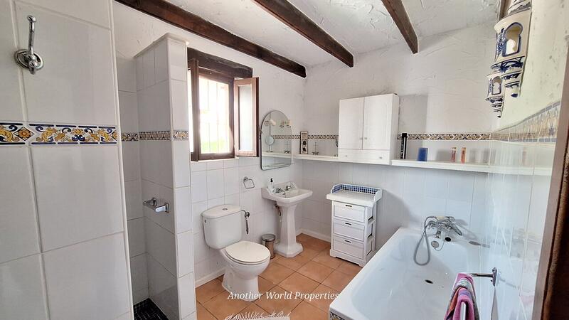 3 soveværelse Landsted til salg