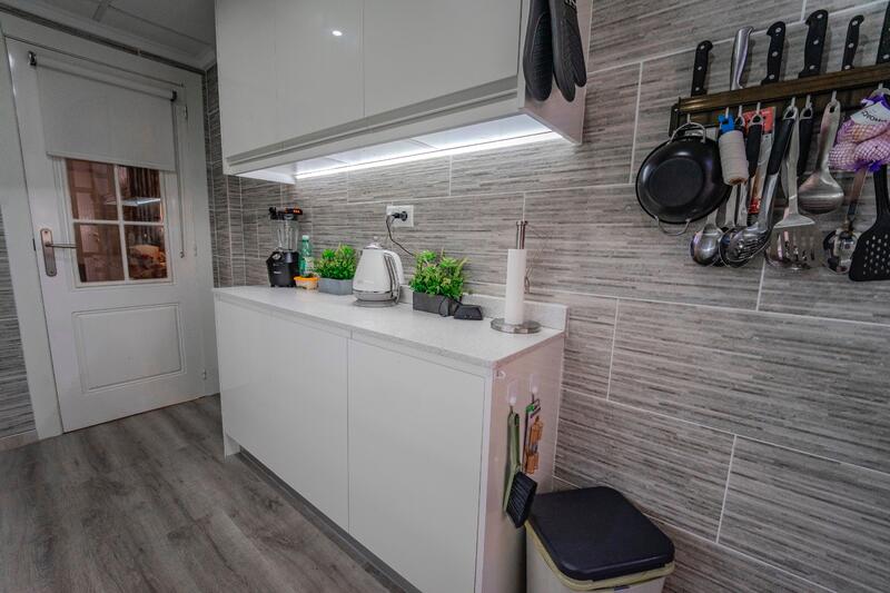 2 Schlafzimmer Stadthaus zu verkaufen